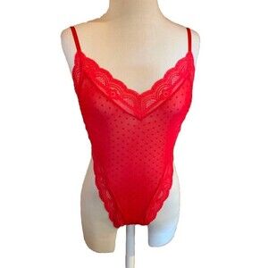 Victoria’s Secret Women’s Red Lace Teddy Lingerie Medium Valentine’s Day Sexy